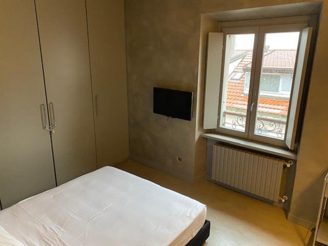Spacious & Elegant Apartment Near Corso Como - Maroncelli ミラノ エクステリア 写真