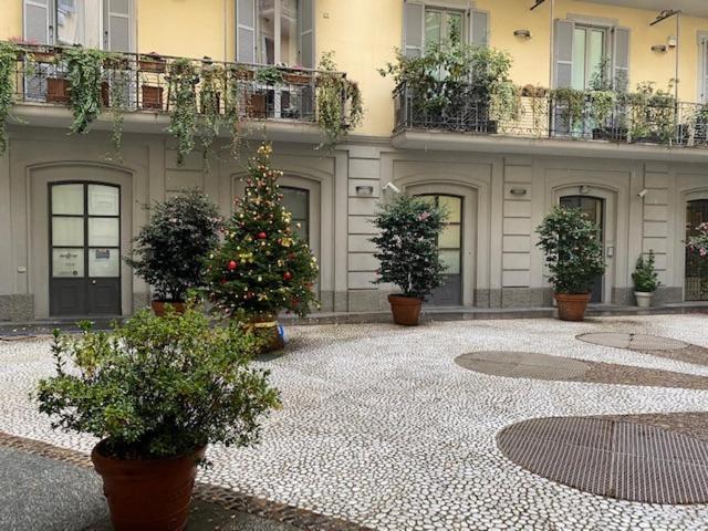 Spacious & Elegant Apartment Near Corso Como - Maroncelli ミラノ エクステリア 写真